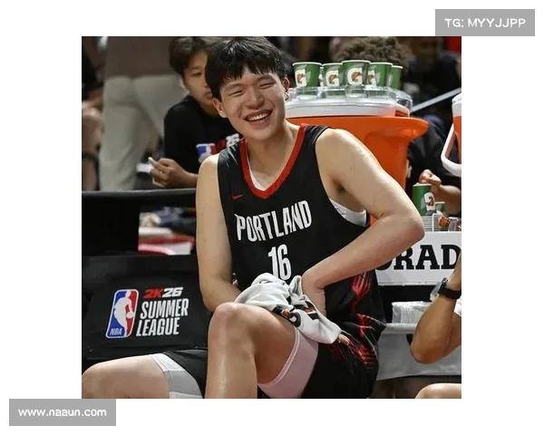 杨瀚森泪洒赛场,NBA首轮秀前景看好,中国篮协紧急行动!(杨翰简介) 杨瀚森泪洒赛场,NBA首轮秀前景看好,中国篮协紧急行动!(杨翰简介)