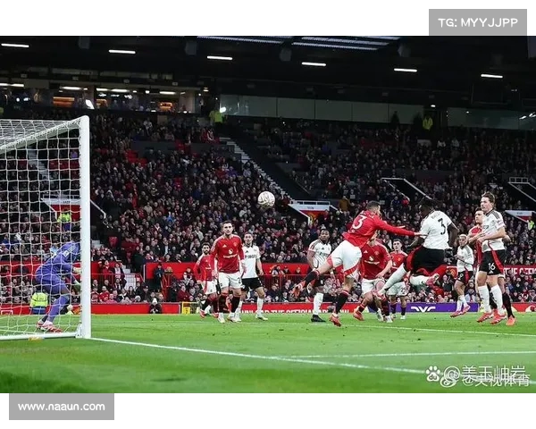 英格兰足总杯奥尔德姆主场大胜